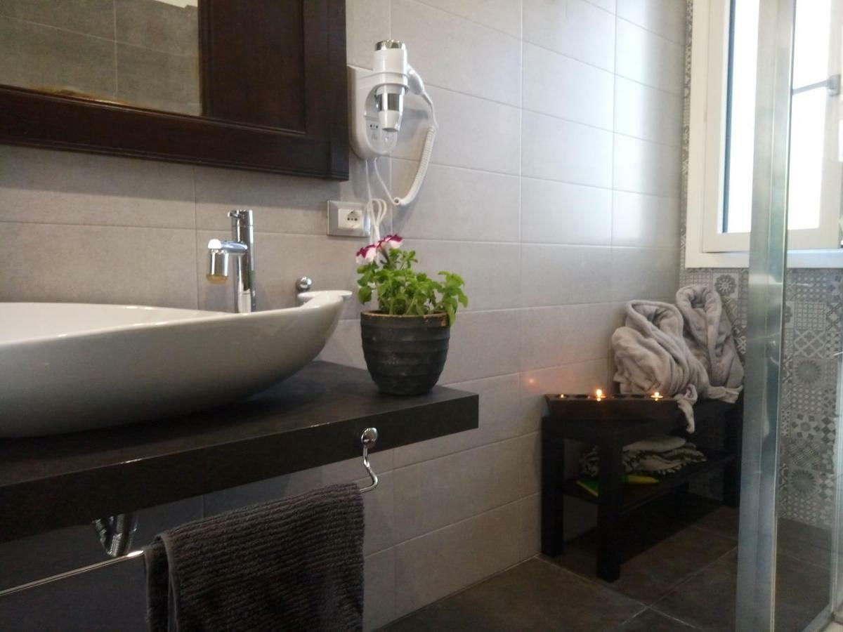 Casa Vacanze Irmino Garden Villa Рагуза Екстериор снимка