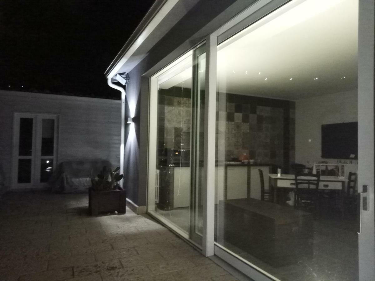 Casa Vacanze Irmino Garden Villa Рагуза Екстериор снимка
